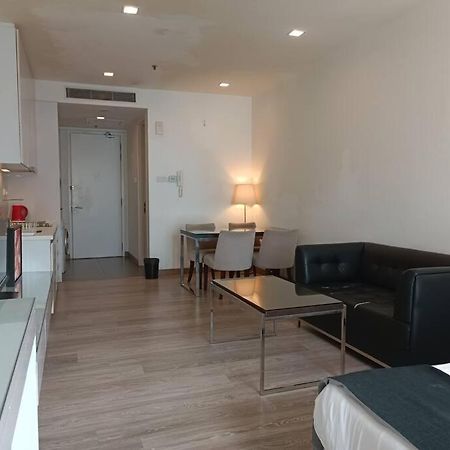 Rm218 Bukit Bintang Balcony Studio Infinity Pool Kuala Lumpur Bagian luar foto
